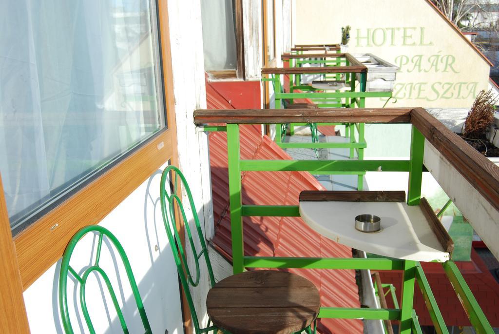 Hotel Paar Szieszta 기오르 객실 사진