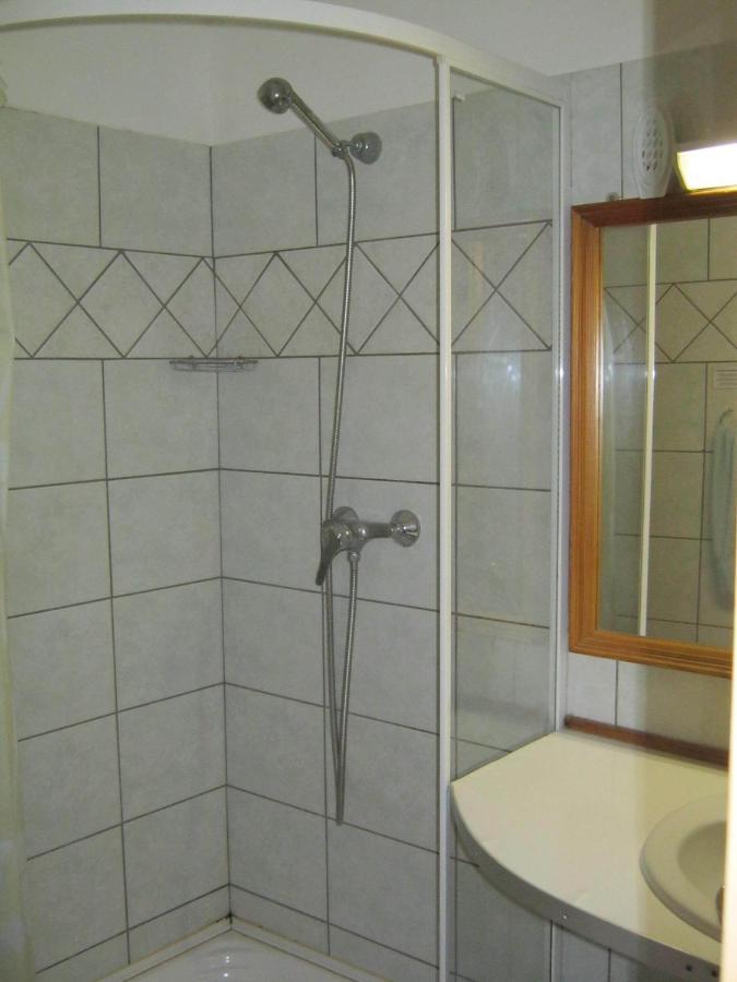 Hotel Paar Szieszta 기오르 객실 사진